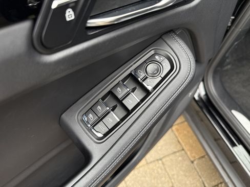 Used 2020 Porsche Macan S AWD/4WD image 12