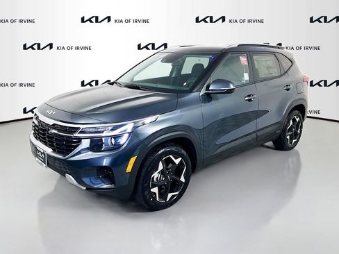New 2026 Kia Seltos S FWD image 3