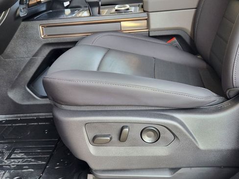 Used 2025 GMC Hummer EV 3X w/ LPO, Sport Package AWD/4WD image 24