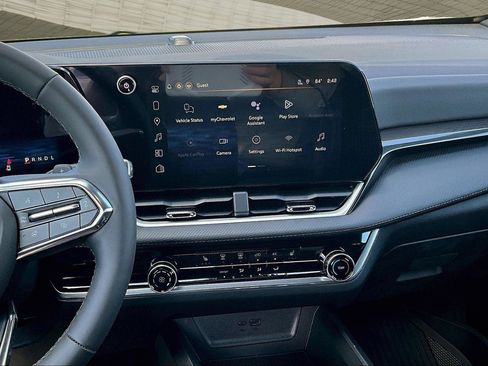 New 2026 Chevrolet Equinox LT AWD/4WD image 7