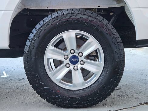 Used 2018 Ford F150 XLT w/ Equipment Group 301A Mid AWD/4WD image 27