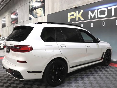 Used 2021 BMW X7 xDrive40i w/ M Sport Package image 9