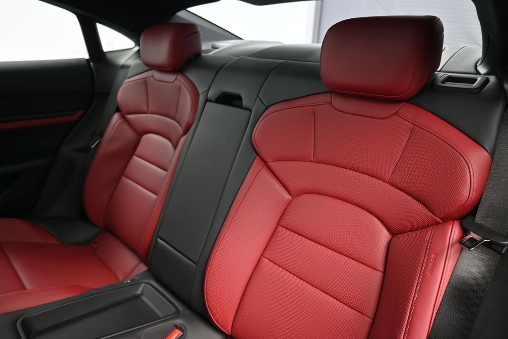 Certified 2023 Porsche Taycan 4S AWD/4WD image 6