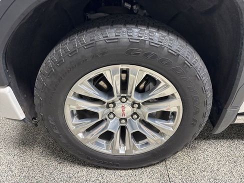 Used 2019 GMC Sierra 1500 Denali w/ Trailer Camera Package AWD/4WD image 4