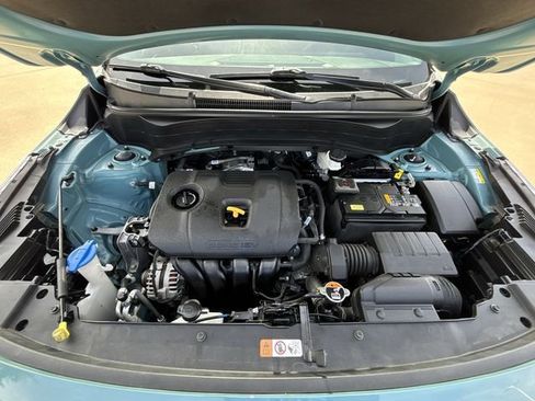 Used 2024 Kia Seltos EX AWD/4WD image 29