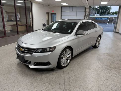 Used 2015 Chevrolet Impala LTZ FWD image 8
