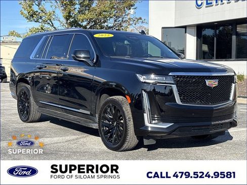 Used 2022 Cadillac Escalade ESV Luxury w/ LPO, Illumination Package image 1