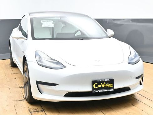 Used 2018 Tesla Model 3 Long Range AWD/4WD image 3