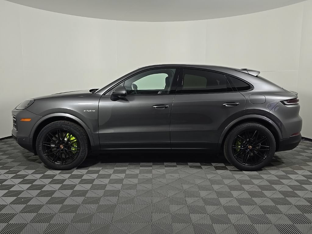 Certified 2025 Porsche Cayenne E-Hybrid Coupe AWD/4WD image 2