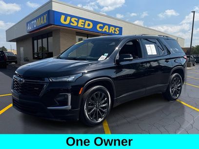 Used 2023 Chevrolet Traverse RS