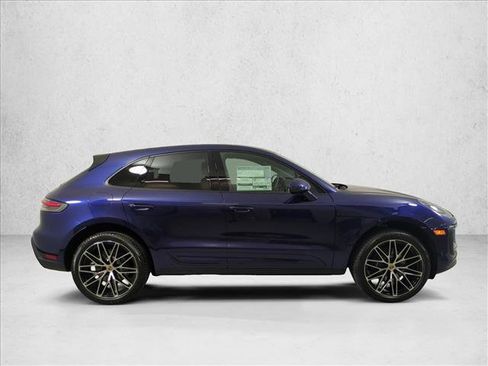 New 2026 Porsche Macan image 8