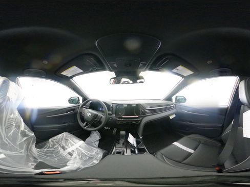 New 2026 Toyota Camry SE FWD image 33