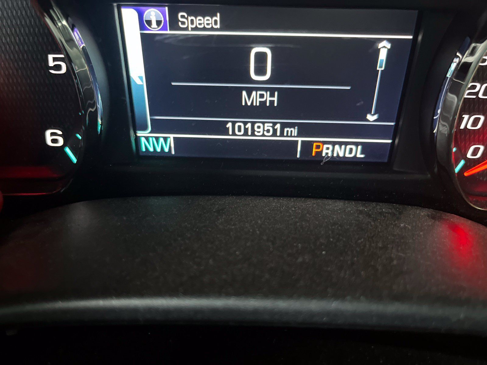 Used 2018 Chevrolet Silverado 1500 LT w/ All Star Edition AWD/4WD image 7