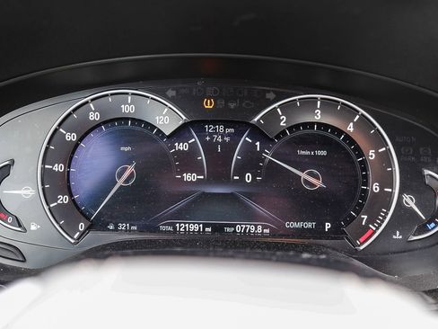 Used 2017 BMW 530i RWD image 6