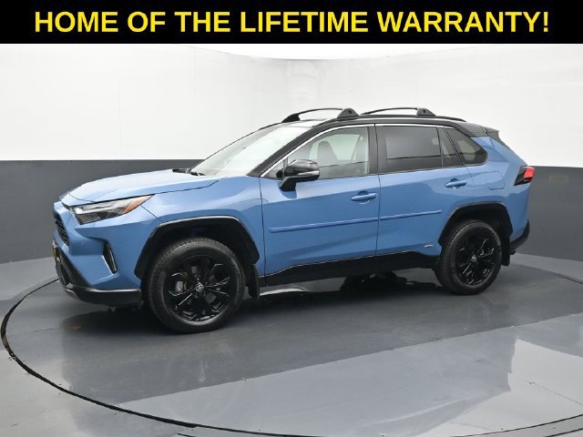 Used 2023 Toyota RAV4 XSE AWD/4WD image 2
