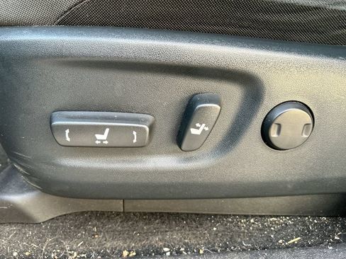 Used 2024 Toyota 4Runner SR5 RWD image 12