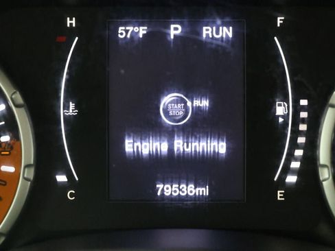 Used 2015 Jeep Renegade Latitude w/ Popular Equipment Group image 18