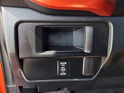 Used 2016 Toyota Tacoma TRD Off-Road w/ Towing Package image 21