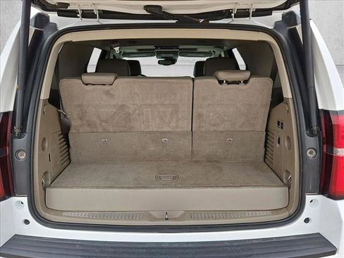 Used 2018 Chevrolet Tahoe LT image 6