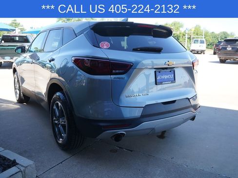 Used 2025 Chevrolet Blazer LT AWD/4WD image 11