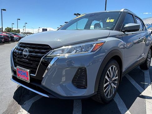 Used 2024 Nissan Kicks SV FWD image 7