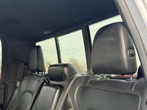 Used 2019 RAM 1500 Sport image 24