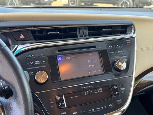 Used 2014 Toyota Avalon XLE Premium image 23