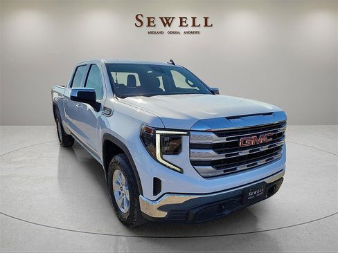 Used 2023 GMC Sierra 1500 SLE image 7