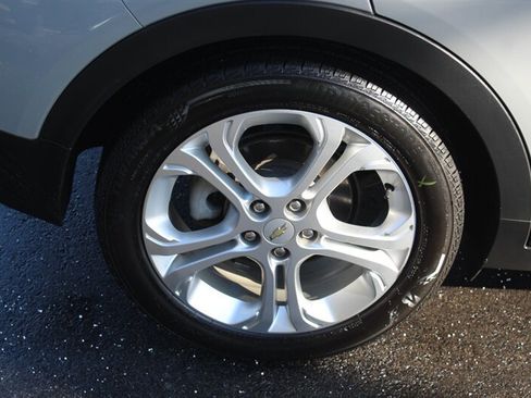 Used 2019 Chevrolet Bolt LT FWD image 22