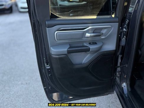Used 2021 RAM 1500 Big Horn RWD image 12