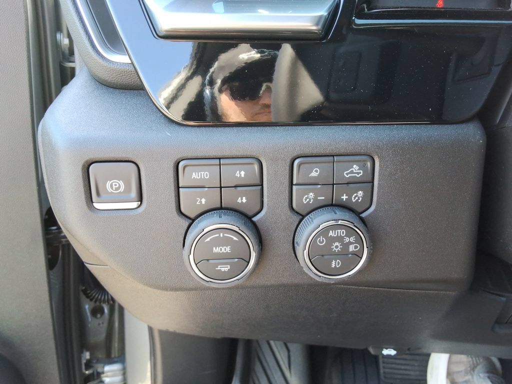 New 2026 Chevrolet Silverado 1500 RST w/ All Star Edition Plus AWD/4WD image 33