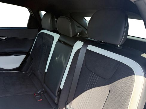 Used 2024 Kia EV6 GT-Line image 16