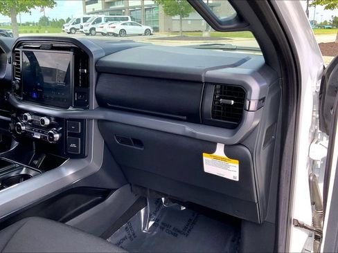 Used 2025 Ford F150 XLT w/ Equipment Group 302A MID AWD/4WD image 15