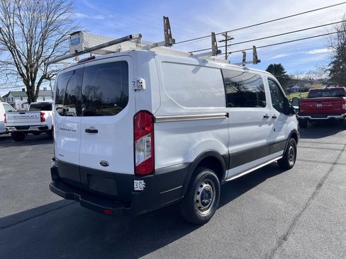 Used 2015 Ford Transit 250 250 3dr SWB Low Roof Cargo Van image 5