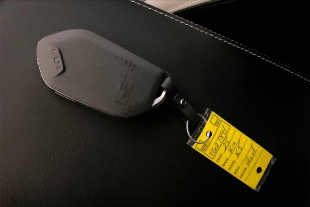 Used 2025 Kia K5 GT-Line w/ GT-Line Premium Package FWD image 11