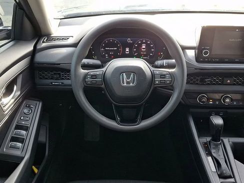 Used 2024 Honda Accord LX image 11