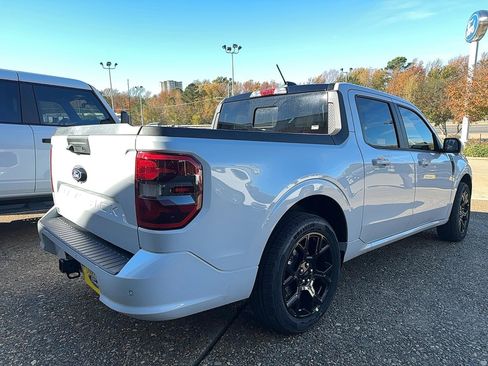 New 2026 Ford Maverick Lobo image 7