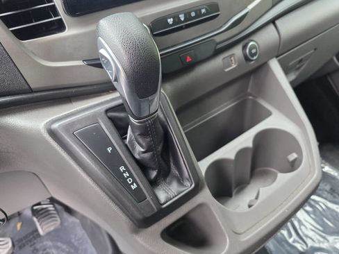 Used 2022 Ford Transit 350 XLT RWD image 16