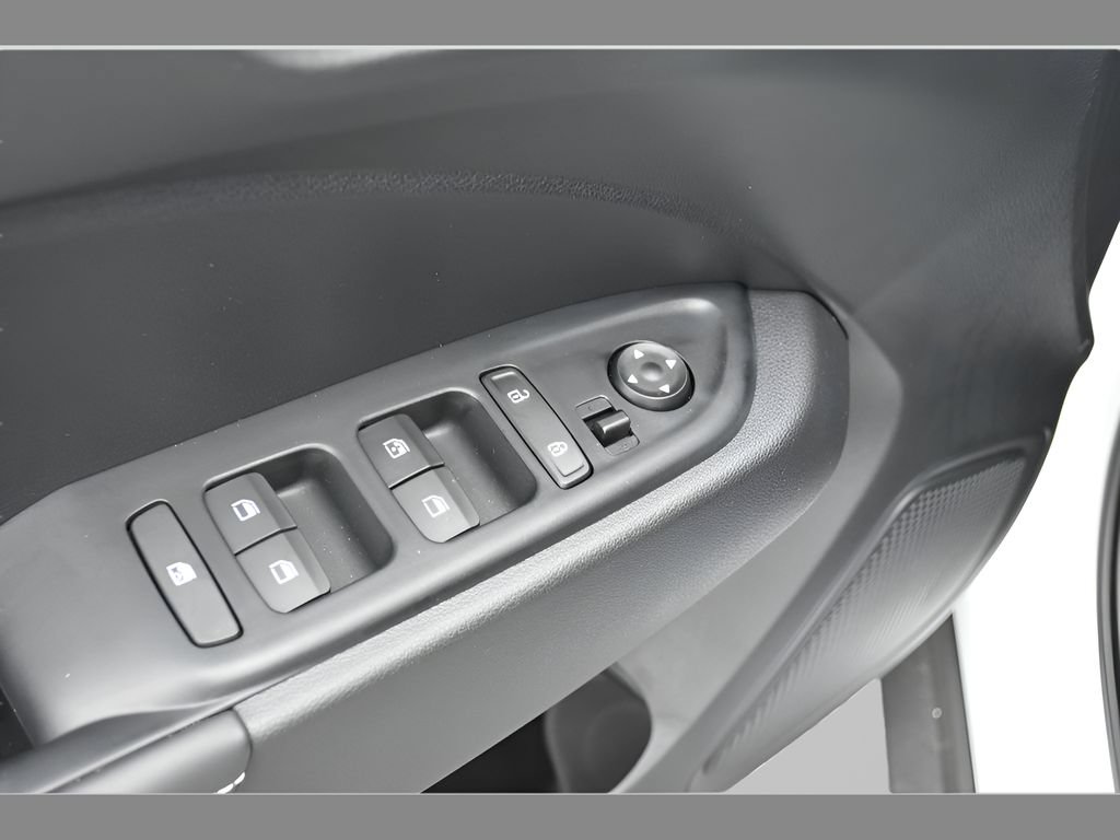 New 2026 Hyundai Venue SEL FWD image 18