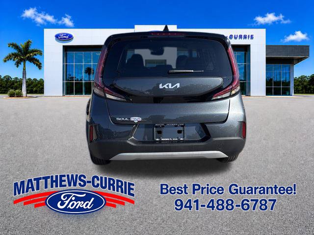 Used 2025 Kia Soul LX w/ LX Technology Package FWD image 5