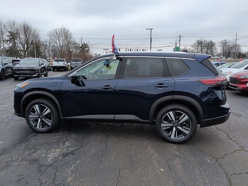 Used 2026 Nissan Rogue SL image 4