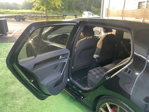 Used 2016 Volkswagen GTI S FWD image 34