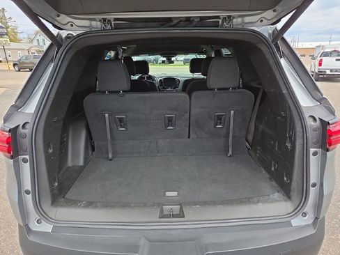 Used 2023 Chevrolet Traverse LT AWD/4WD image 25