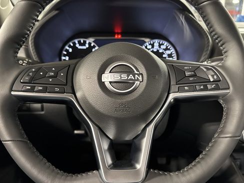 New 2025 Nissan Sentra SV image 8