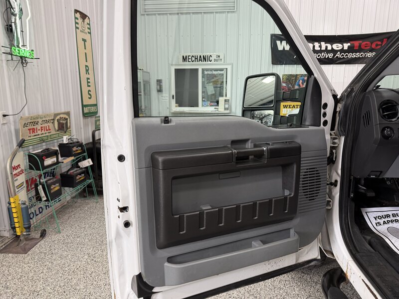 Used 2014 Ford F350 XL w/ Power Equipment Group AWD/4WD image 15