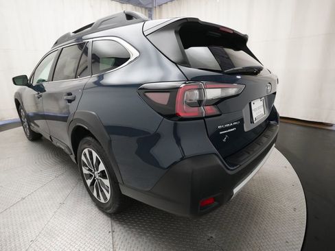 Used 2024 Subaru Outback Limited AWD/4WD image 36