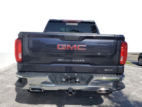 Used 2023 GMC Sierra 1500 SLT w/ SLT Premium Package image 5