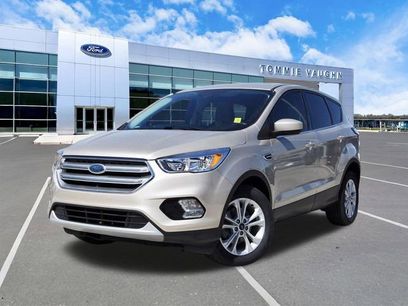 Used 2017 Ford Escape SE