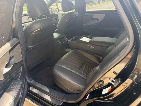 Certified 2023 Lexus LS 500h AWD w/ Luxury Package image 6