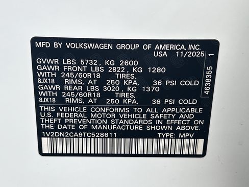 Used 2026 Volkswagen Atlas SE FWD image 36